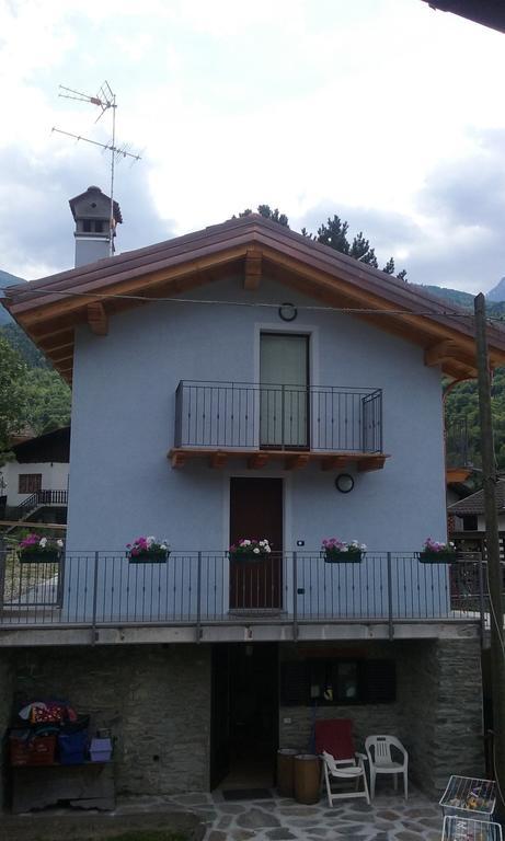 Casa Vacanze Chez Sapin Fenis Pokoj fotografie